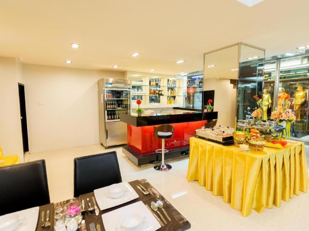 Euro Luxury Pavillion Pratunam Bangkok Exterior photo