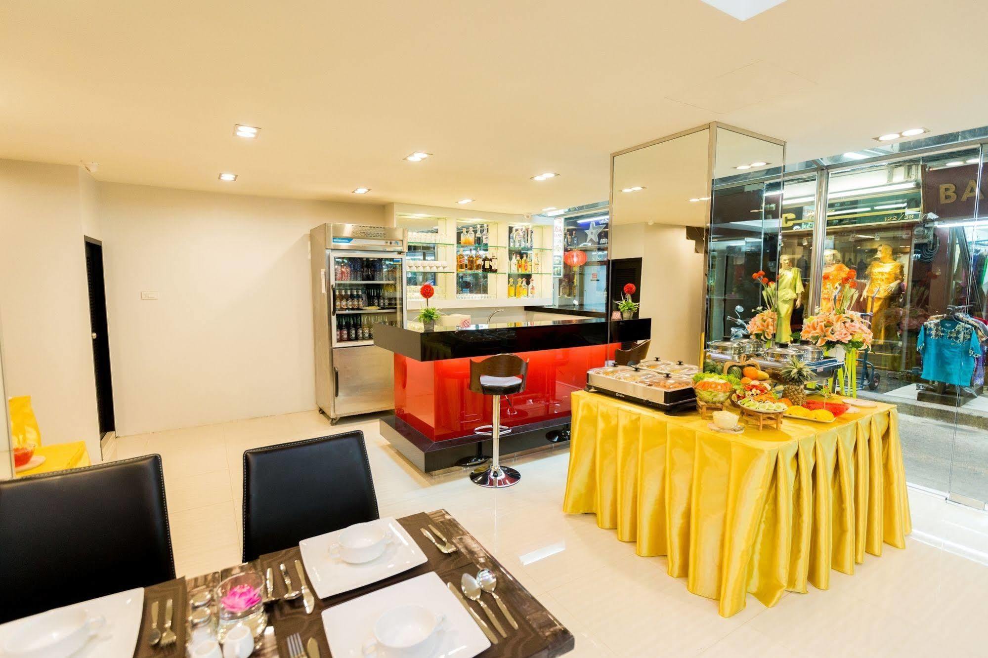 Euro Luxury Pavillion Pratunam Bangkok Exterior photo